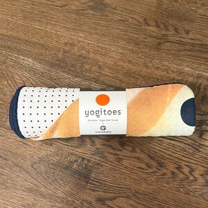 manduka Yogitoes Skidless Yoga Towel in Orange and Navy